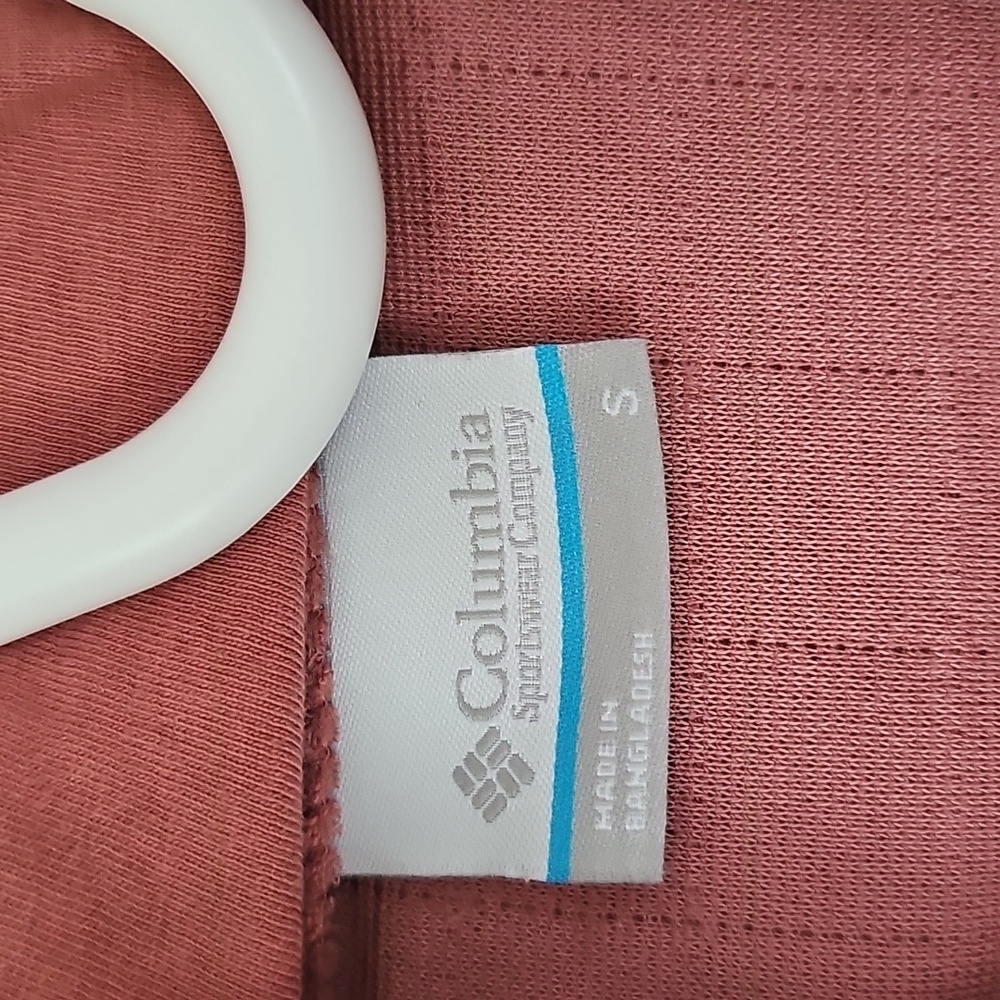 $2 Columbia Quilted Hoodie - Picture 2 of 6